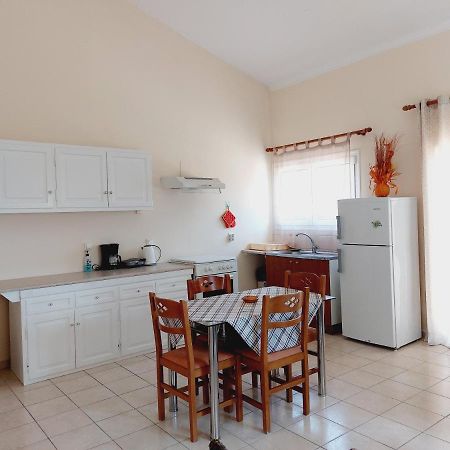 Zoi & Alexia Apartments Ипсос Экстерьер фото