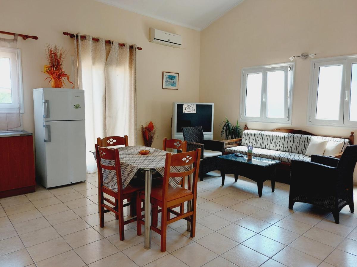 Zoi & Alexia Apartments Ипсос Экстерьер фото