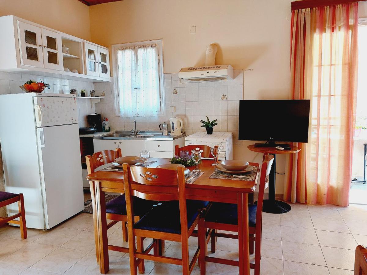 Zoi & Alexia Apartments Ипсос Экстерьер фото