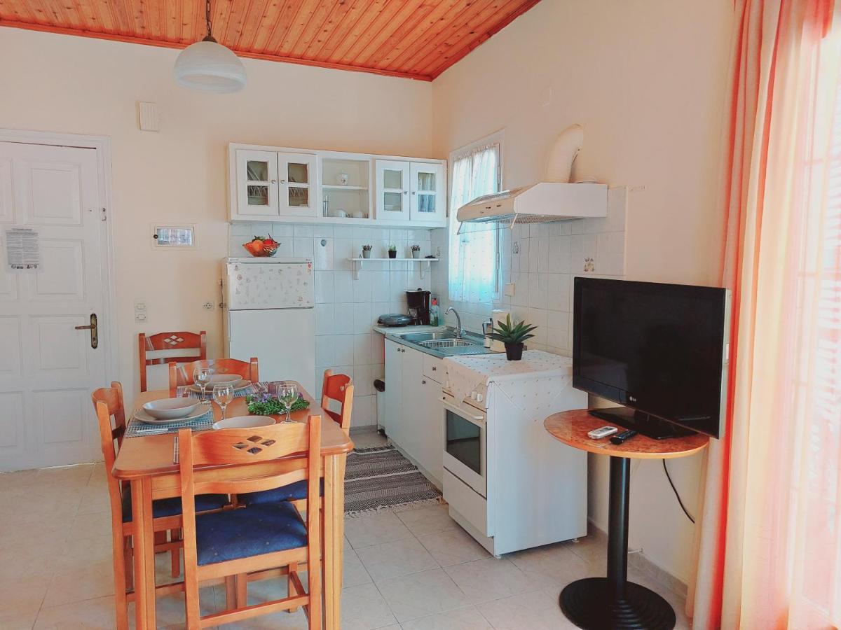 Zoi & Alexia Apartments Ипсос Экстерьер фото